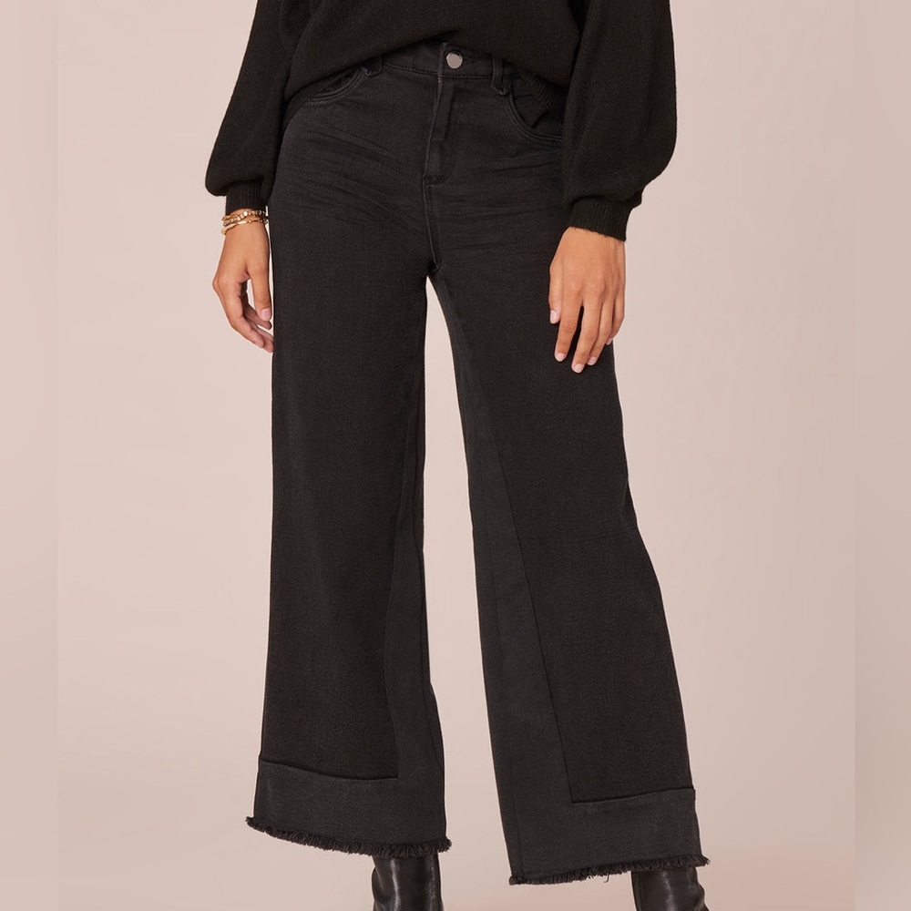 NWT Democracy Absolution Skyrise Spliced Fray Hem Wide Leg Jeans